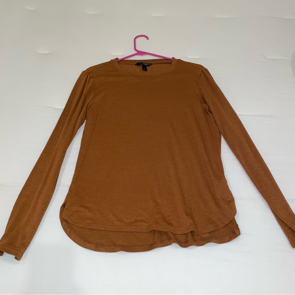 Banana Republic Long Sleeve Crew Neck Top